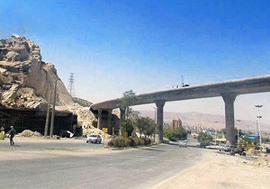 زیرگذر ارغوان ایام اربعین زیربار ترافیک می رود زیرگذر ارغوان ایام اربعین زیربار ترافیک می رود