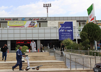 توزیع ۱۰۰ هزار ماسک رایگان بین مسافران و پرسنل فرودگاه شهدای ایلام