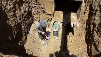 خط انتقال ۶۰۰ میلیمتری آب چشمه گل گل رفع شکستگی شد