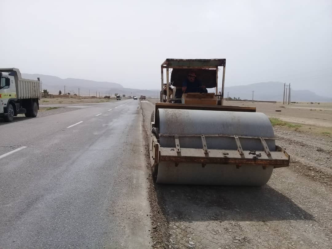 اتمام ۱۰ پروژه راهسازی مهران در سال جاری