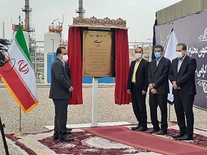 طرح توسعه میدان نفتی آذر در مهران افتتاح شد طرح توسعه میدان نفتی آذر در مهران افتتاح شد