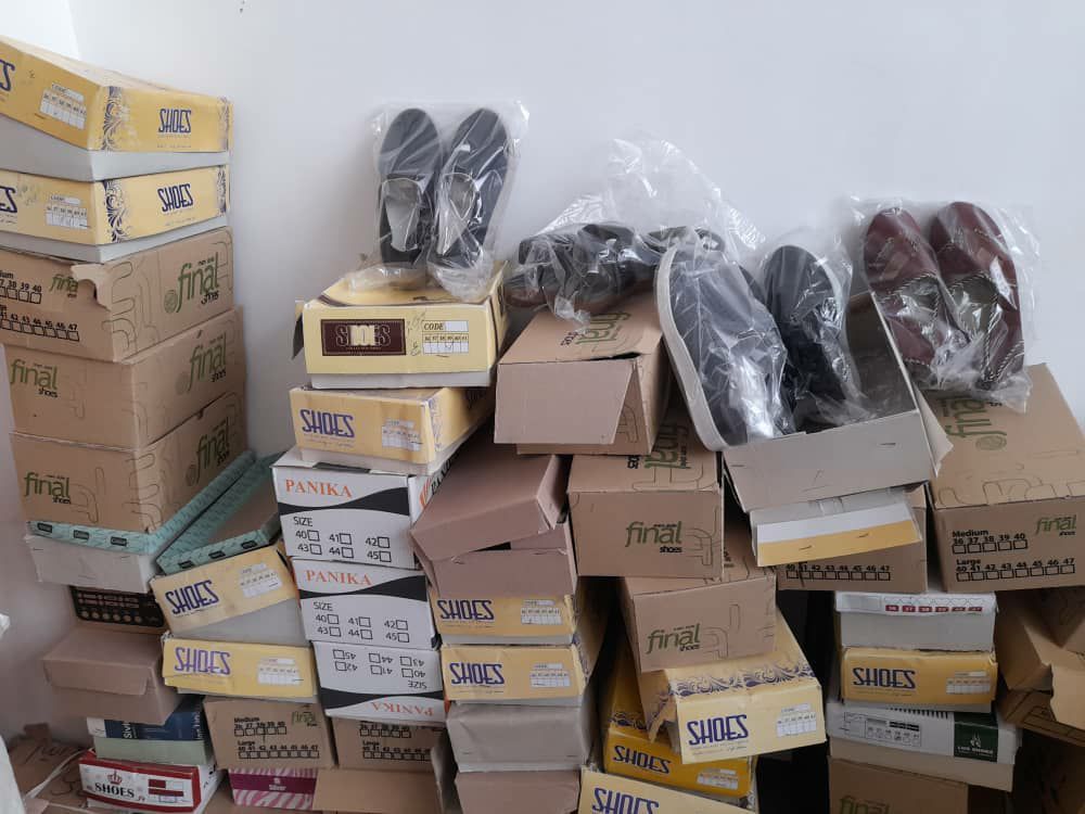 ۲۶۰ جفت کفش رایگان در بین نیازمندان شهرستان ایلام توزیع شد