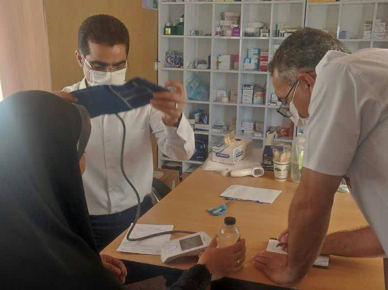 ارائه بیش از ۲ هزار خدمت بهداشتی و درمانی به زائرین اربعین