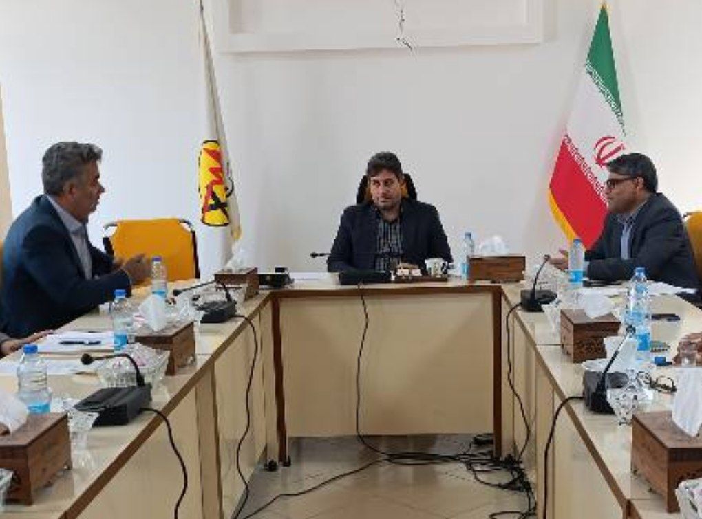 بهسازی شبکه های آب و برق برای کاهش تلفات در استان ایلام