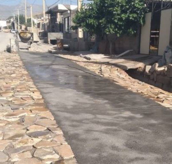 اجرای فاز دوم راه دسترسی روستای تاریخی سرابکلان ایلام