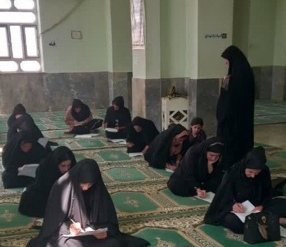 برگزاری آزمون بخش معارفی مسابقات سراسری قرآن در استان ایلام