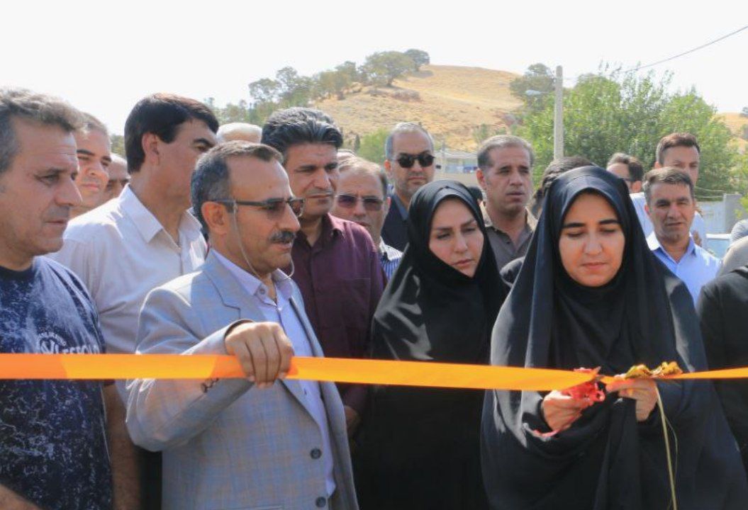 بهره‌برداری از ۲۰۵۰۰ مترمربع آسفالت معابر روستایی ایوان