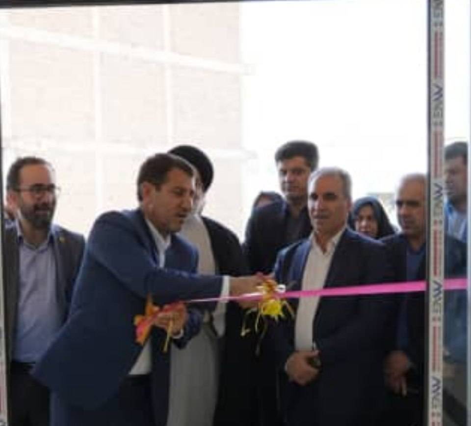 افتتاح ساختمان اداره گاز شهرستان ایوان در هفته دولت