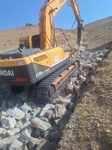 آغاز مرحله دوم عملیات ساخت کانال سنگی در شهر جعفرآباد