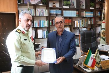 تقدیر مدیرکل کمیته امداد از فراجا ایلام به مناسبت هفته نیروی انتظامی