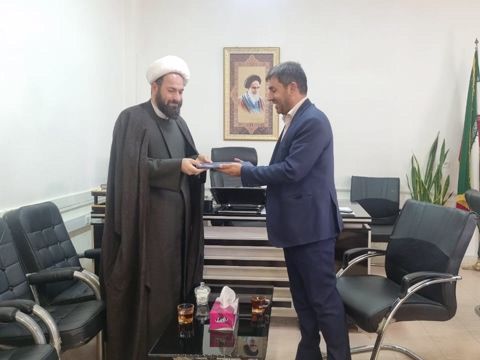 تفاهم نامه همکاری قضایی-علمی در ایلام امضا شد