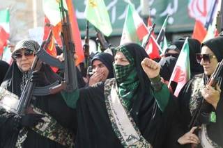 جهاد تبیین؛ واژه‌ای که در خیابان معنا شد..