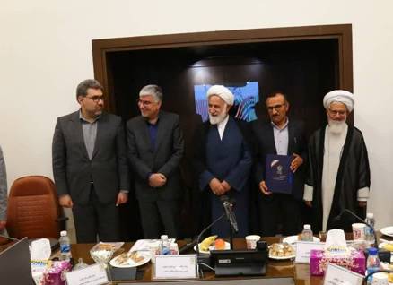 تقدیر از عملکرد بنیاد مسکن ایلام در بازسازی واحدهای آسیبدیده از جنگ تحمیلی سوم