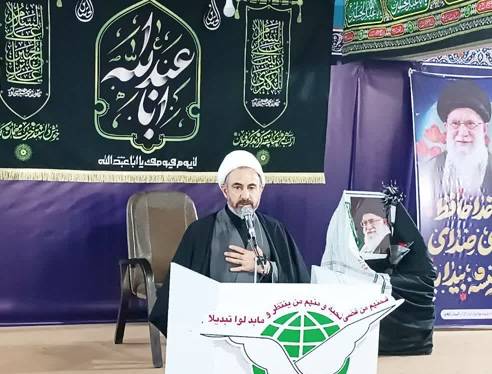 ضرورت الگوگیری از فرهنگ ایثار و مقاومت در عرصه های دیپلماتیک