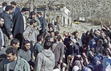 گذر کوتاهی به سفر مقام معظم رهبری قائد شهید به ایلام در دی ماه سال ۶۹