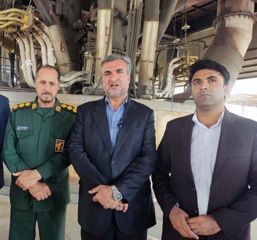 پیگیری ویژه معاون استاندار ایلام برای رفع مشکلات کارگران کارخانه «سیلیکون منگنز آلامتو» ملکشاهی