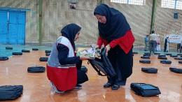توزیع ۸۰۰ بسته نوشتافزار میان دانشآموزان مستعد در ایلام