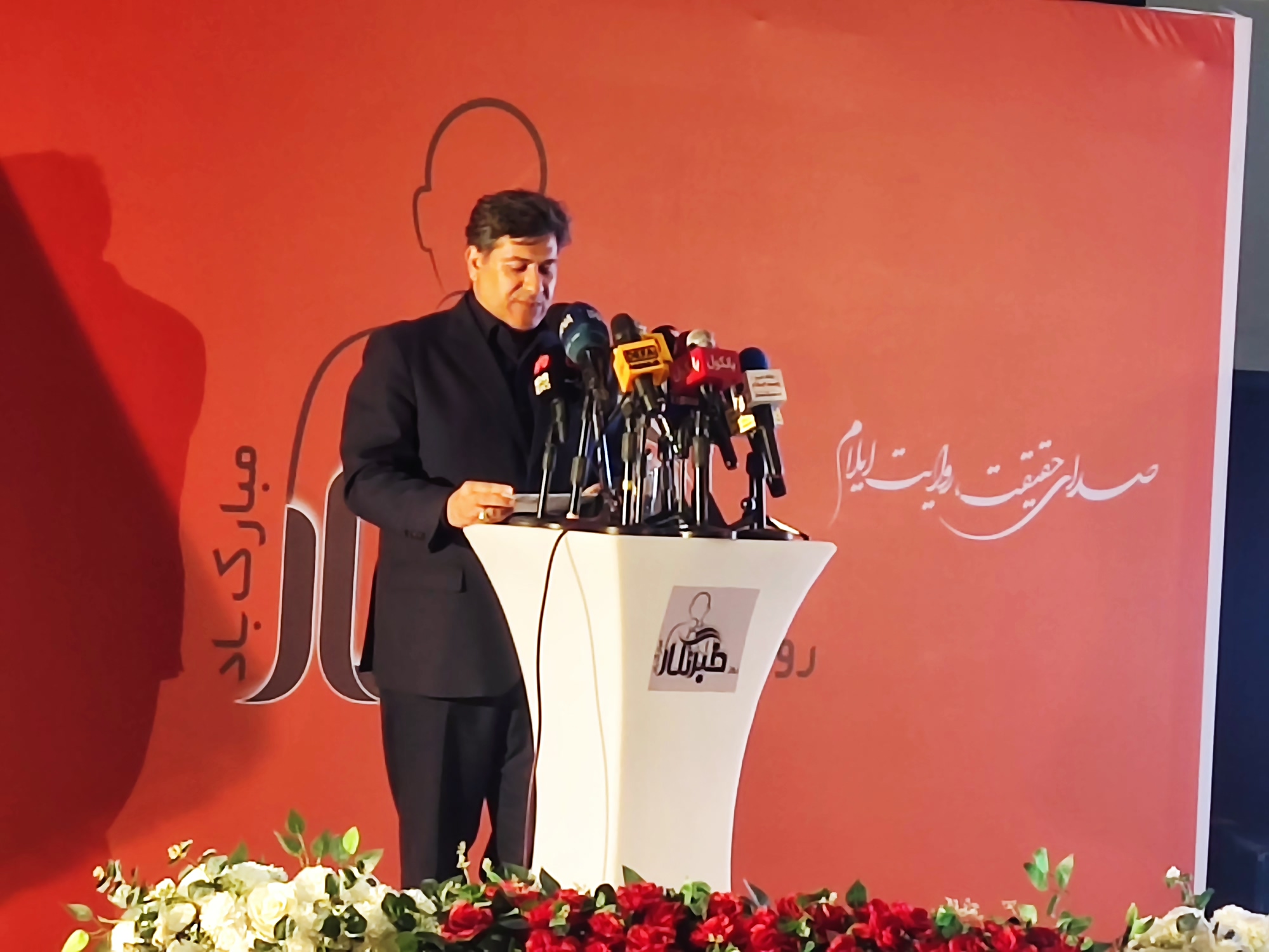 خبرنگاران ایلام در جنگ روایت ها، واقعیت را بر شایعه مقدم کردند