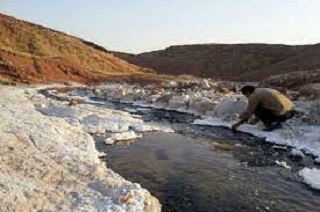 مستند اثر ناملموس برداشت نمک در ایلام تولید می‌شود