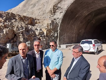محور ارتباطی ایلام- مهران در حال آماده شدن برای تردد زائران اربعین است
