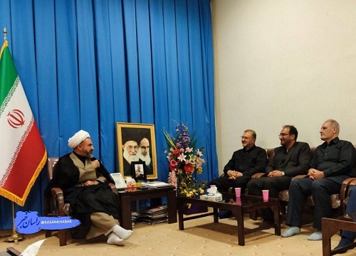 بنیاد شهید نقش حمایتی از خانواده‌های شهدا داشته باشد