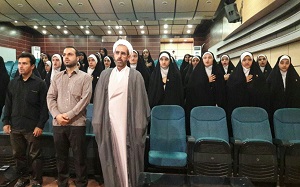 نیروهای فعال و مدافع مملکت «جوانان» هستند نیروهای فعال و مدافع مملکت «جوانان» هستند