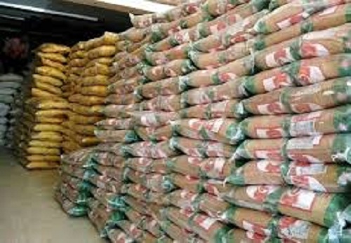 ۲ تُن برنج دولتی در شهرستان چوار توزیع شد