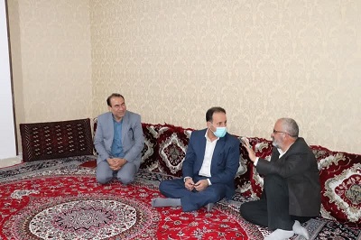 خانواده شهدا عزت و افتخار کشور و اسلام هستند