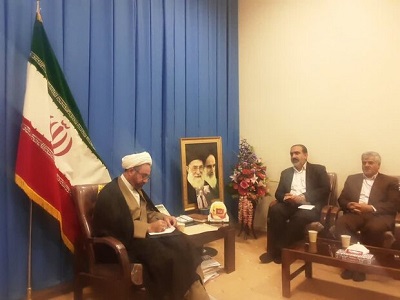 سالانه ۲۳۰ میلیارد تومان از طریق بیمه سلامت به بیمه‌ها پرداخت می‌شود