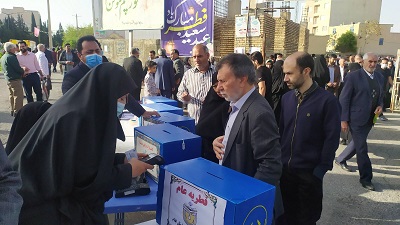 تدارک ۳۵۰ پایگاه جمع آوری زکات فطریه مردم ایلام در روز عید فطر