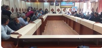 پیگیر حل مشکلات مالکان باغات تنگ حمام چوار هستیم
