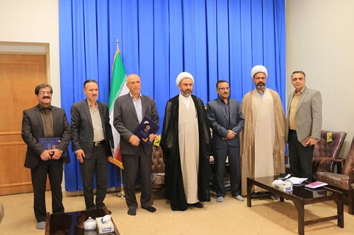 برگزاری مراسم اهدا احکام هیأت امنای جدید مسکن محرومین حساب ۱۰۰ امام