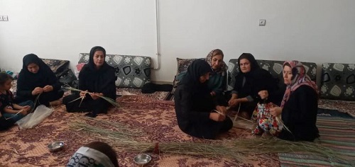 آغاز دوره آموزش حصیر بافی در چوار