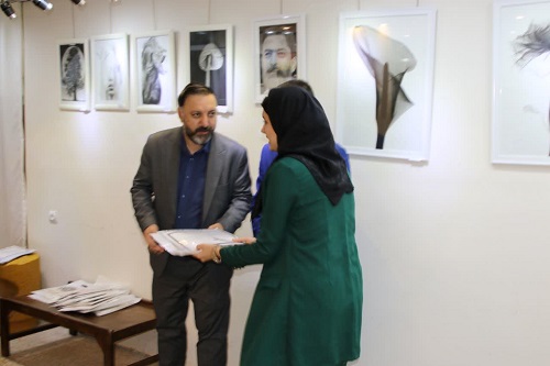 برگزاری نمایشگاه نقاشی سایه روشن در حوزه هنری ایلام
