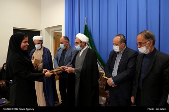 در اختتامیه هشتمین جشنواره نماز و رسانه از مدیر مسئول راسان خبر تجلیل شد