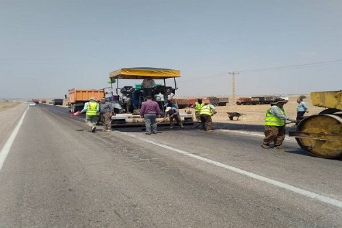 ۶۰ کیلومتر روکش آسفالت در راههای روستایی ایلام اجرا شد