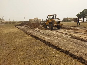 آغازعملیات اجرایی بهسازی زمین فوتبال شهید بیگ محمدی ایلام