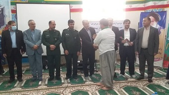 ۱۸۰ بسته معیشتی به خانواده زندانیان نیازمند ایلام اهدا شد