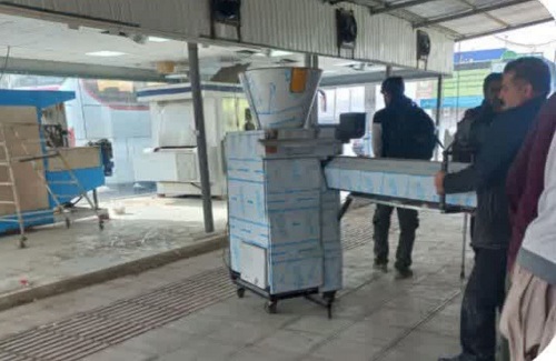 جمع آوری ساخت و سازهای غیرمجاز سطح معابر شهر مهران