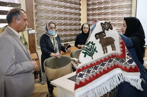 ۳۳ رشته صنایع‌دستی در استان ایلام فعال است