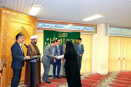 بانوان از شیوه و راه و رسم حضرت زهرا (س) در زندگی خود الگو برداری کنند