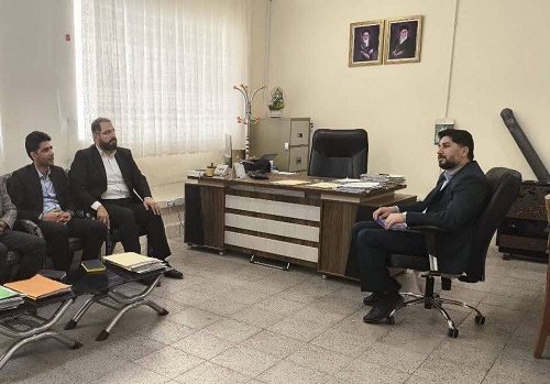 پیگیری مشکلات سرمایهگذاران شرکت شهرکهای صنعتی ایلام