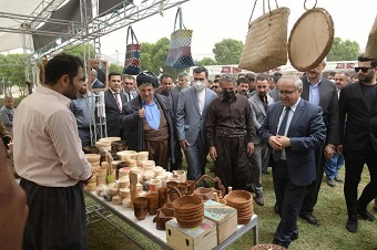 اولین نمایشگاه بینالمللی بازرگانی_صنایع دستی استان حلبچه گشایش یافت