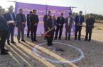 آیین کلنگ زنی۲۵۰ قطعه زمین جهت ساخت مسکن مددجویان کمیته امداد ایلام
